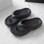 Bekväma flip-flops med tjock sula