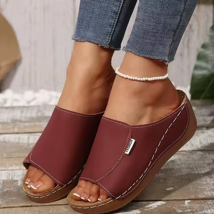 Bekväm sandal med klack - Brown