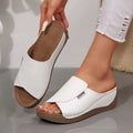 Bekväm sandal med klack - White