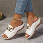 Casual fashion dikke zool sandalen dames nieuw model grote maat eenvoudige metalen gesp vismond coole slippers zomer slippers
