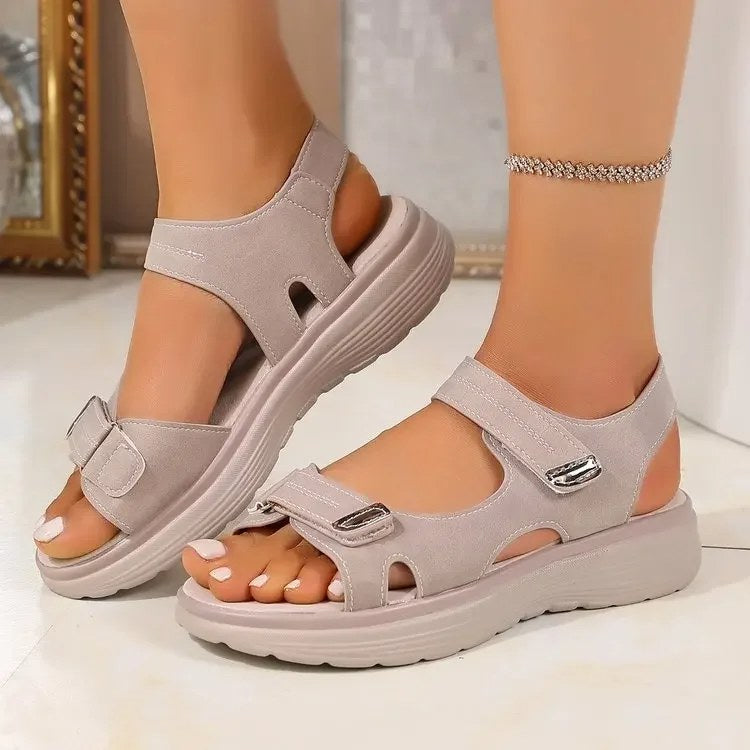 Zomermode damessandalen Sportstijl Hellinghak Lichtgewicht Magic Tape Strandsandalen Comfortabele ademende instapper
