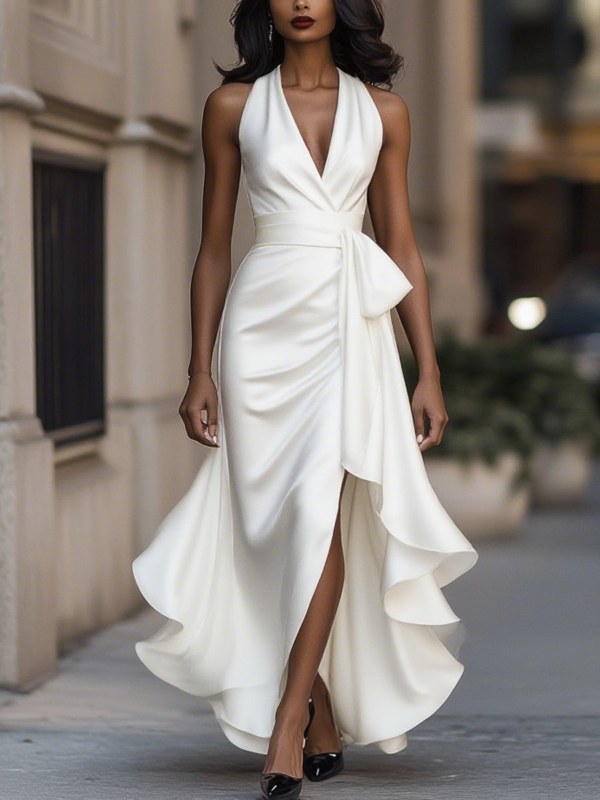 Elegant ärmlös omlott satinklänning - White