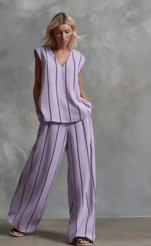 Elegant randigt tvådelat set med v-ringning - Purple