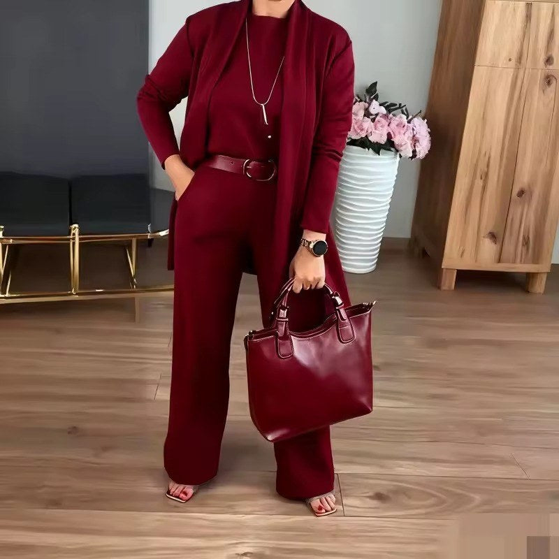 Elegant tvådelat set i mjuk stickad kvalitet - Burgundy