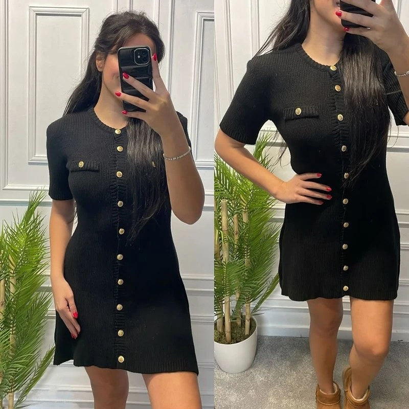 Witte elegante gebreide mini-jurk voor vrouwen metalen knop sexy slanke rib trui jurk vakantie feestoutfits herfst 2024 nieuw