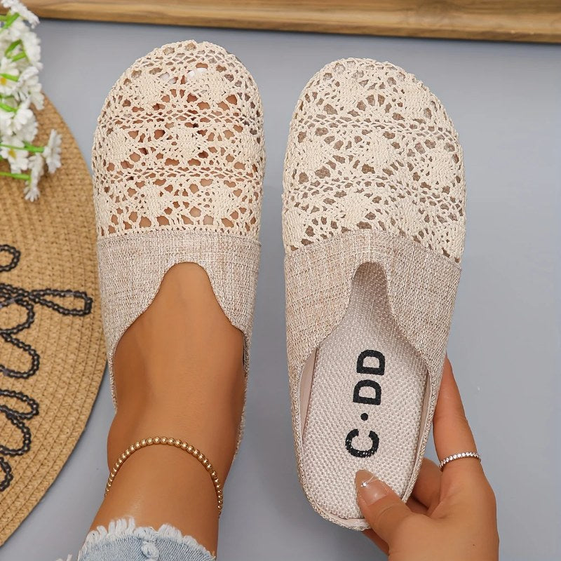 Luftiga mules med spetsdetaljer - Beige